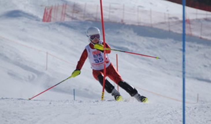 Keira Competes in the English Alpine Championships thumbnail image