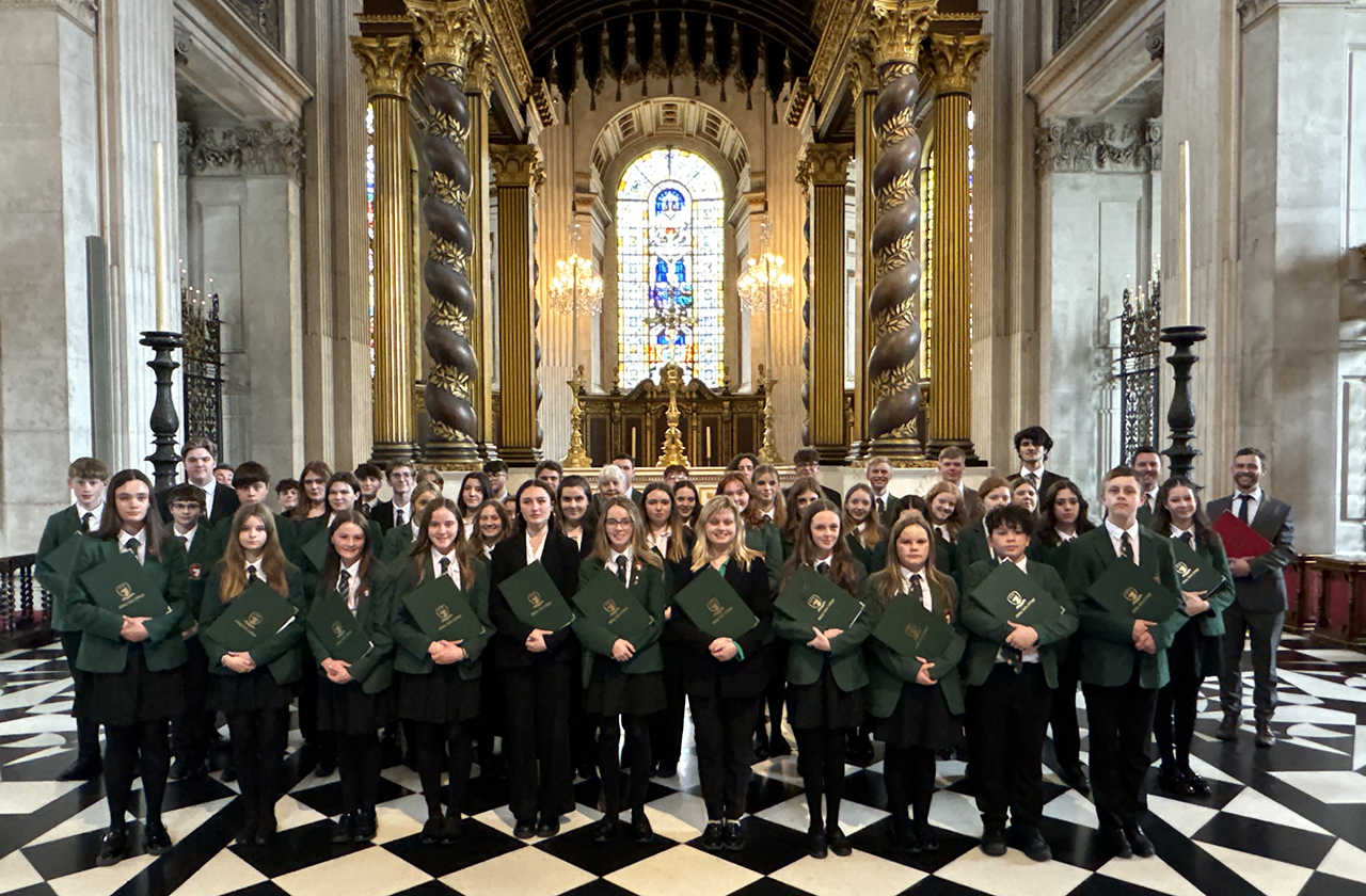 The Abbey Gate College Choir Return To St Paul’s Cathedral, London thumbnail image